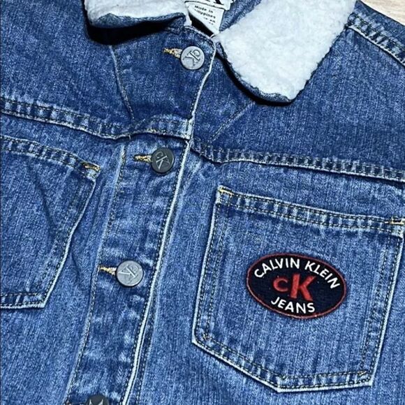 90s Womens CALVIN‎ KLEIN Sherpa Collar Jeans Denim Jacket Snap Spelled out XL - Picture 2 of 5